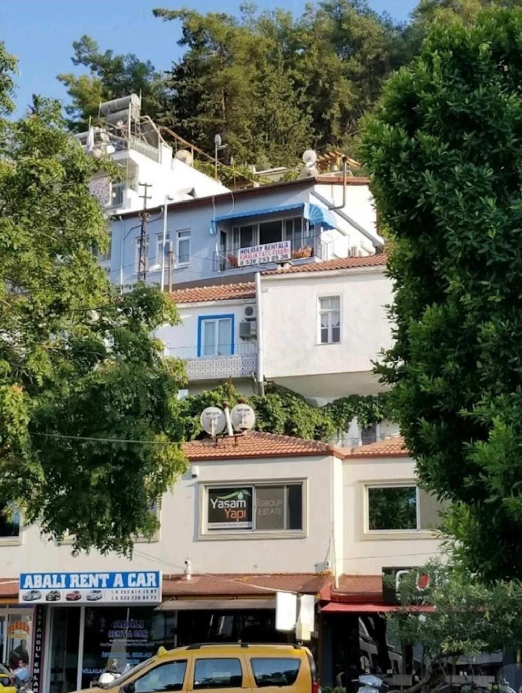 Terrace 1 Apartment Фетие Екстериор снимка